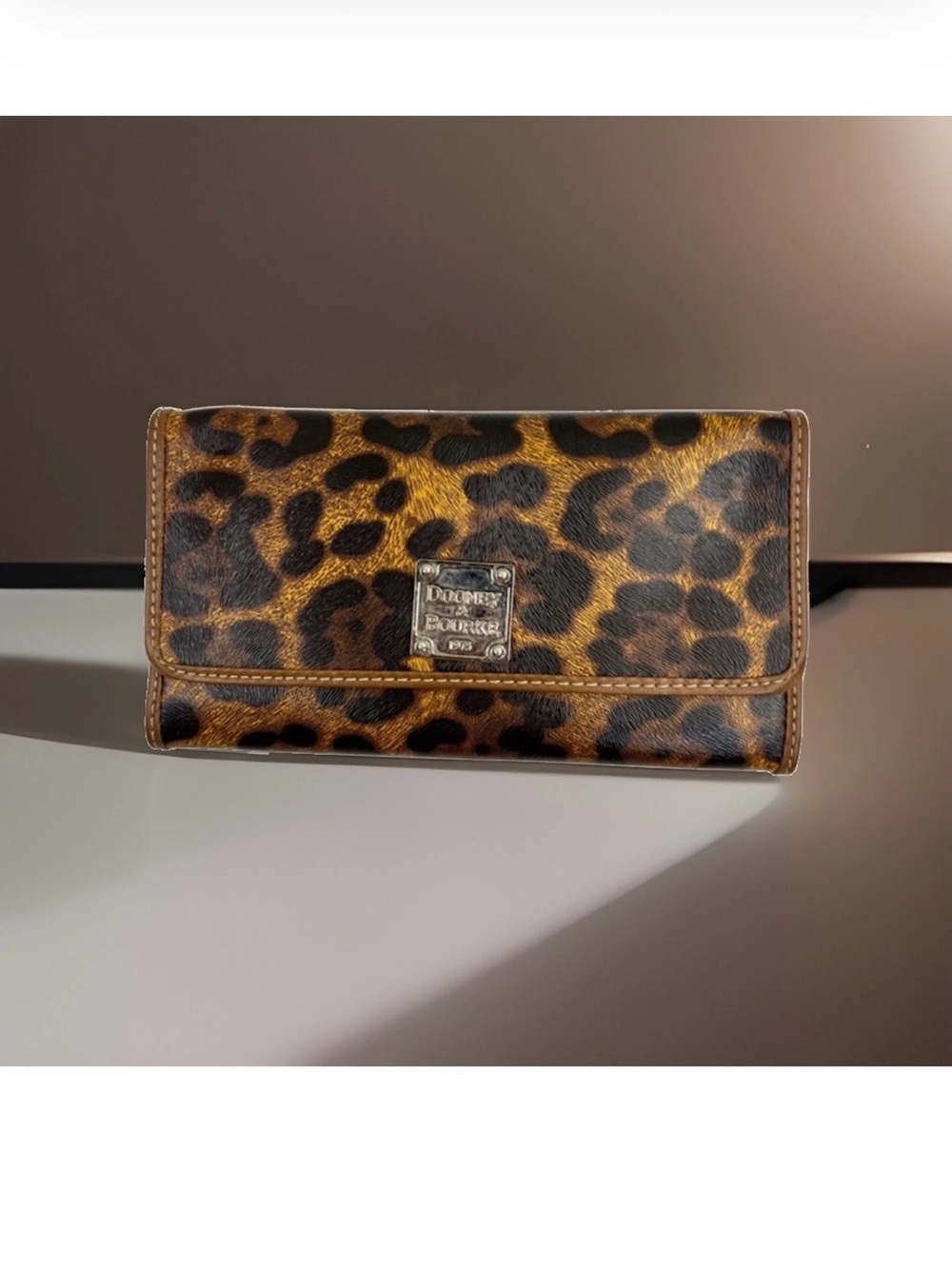 Dooney & Bourke Vintage Long Brown and Black Leopard Print Continental Wallet - Picture 1 of 6